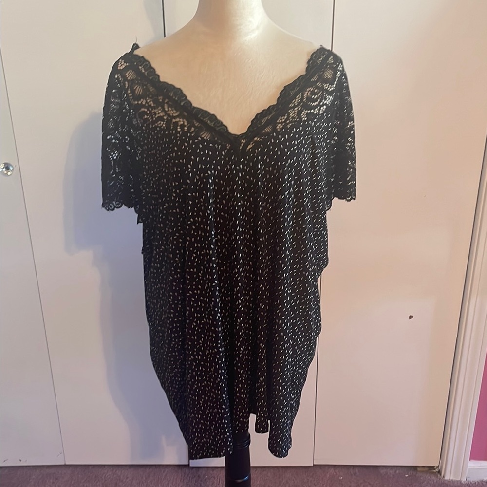 Elegant Black Lace Women's Top